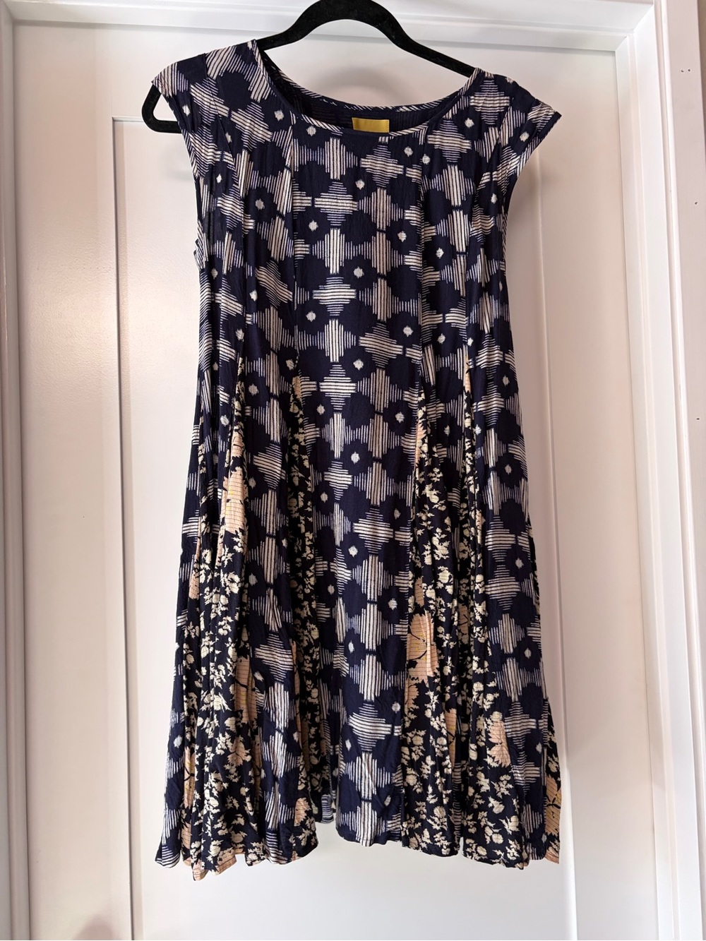 Maeve by Anthropologie Navy & Cream Patterned Swing Dress